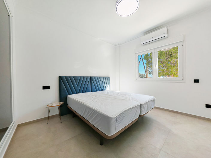 Image No.19-9 Bed Villa for sale