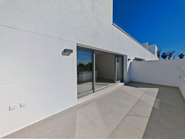 Image No.6-2 Bed Apartment for sale