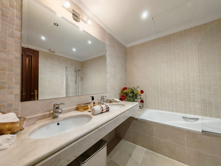 Image No.26-4 Bed Villa for sale