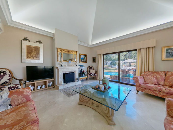 Image No.5-4 Bed Villa for sale
