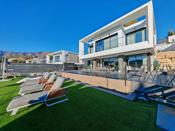 Image No.19-4 Bed Villa for sale
