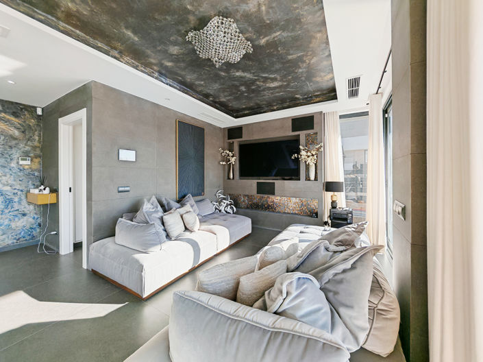 Image No.4-4 Bed Villa for sale
