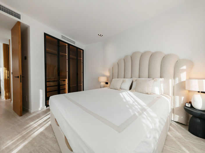 Image No.19-3 Bed Apartment for sale