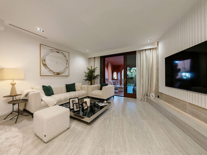 Image No.8-3 Bed Apartment for sale