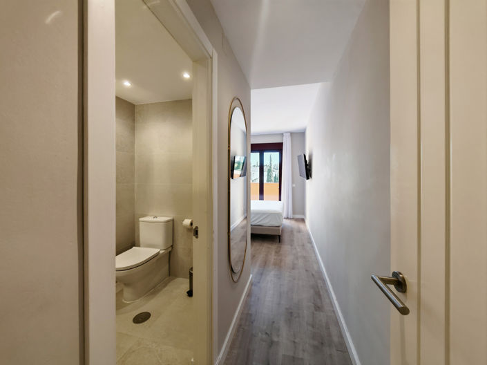 Image No.9-2 Bed Apartment for sale