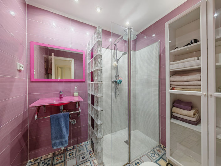Image No.11-2 Bed Apartment for sale