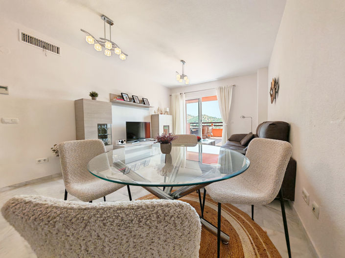 Image No.4-2 Bed Apartment for sale