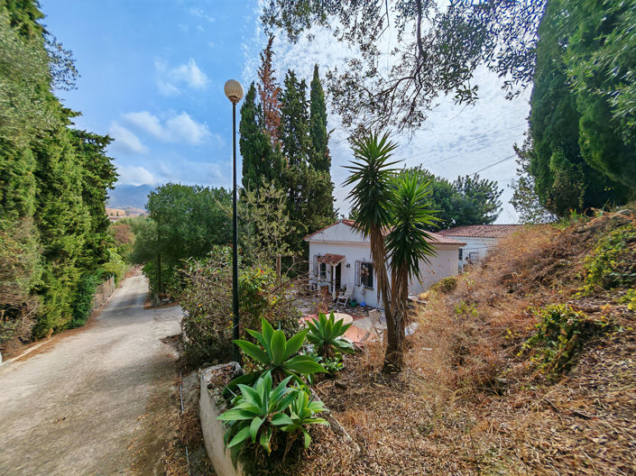 Image No.3-3 Bed Plot for sale