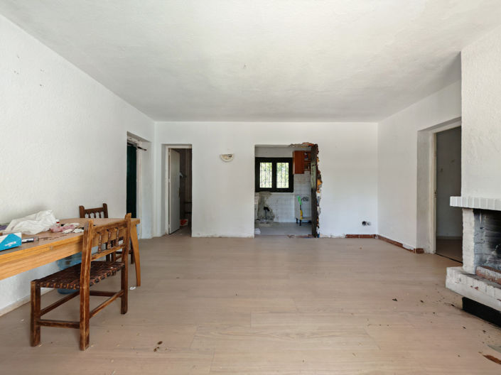 Image No.9-2 Bed Villa for sale