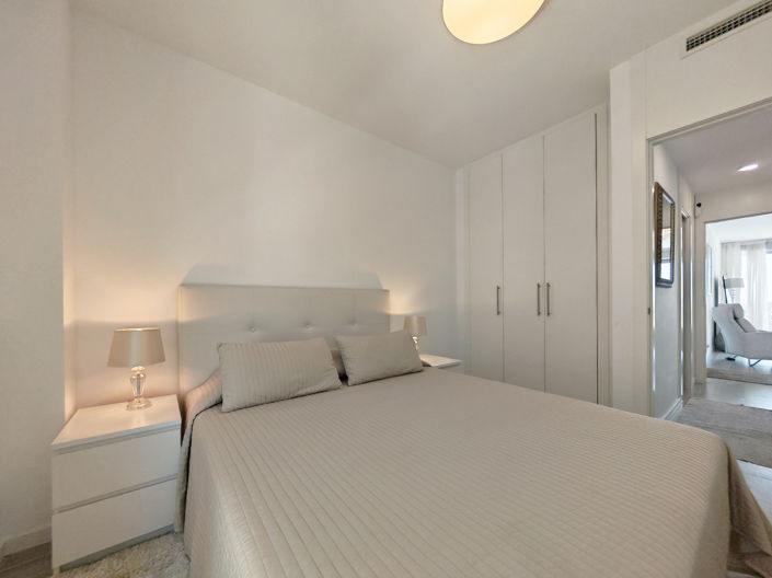 Image No.10-3 Bed Apartment for sale