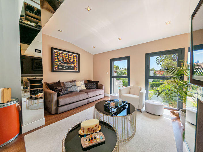 Image No.4-4 Bed Villa for sale
