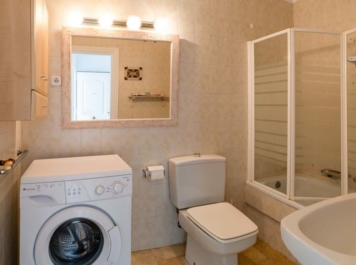 Image No.12-2 Bed Apartment for sale