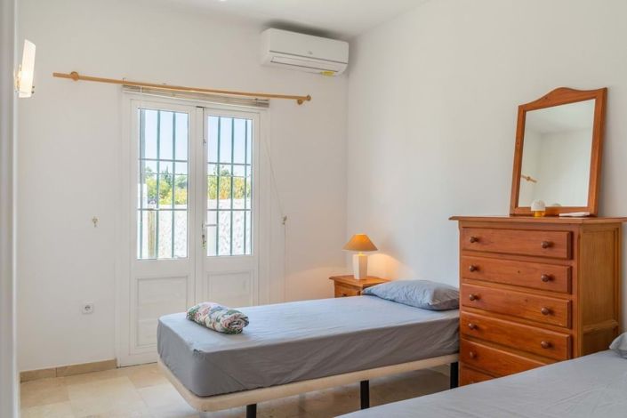 Image No.13-2 Bed Apartment for sale