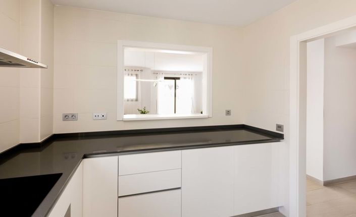 Image No.6-2 Bed Apartment for sale