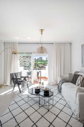 Image No.10-3 Bed Apartment for sale