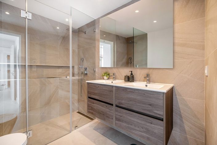 Image No.14-3 Bed Apartment for sale