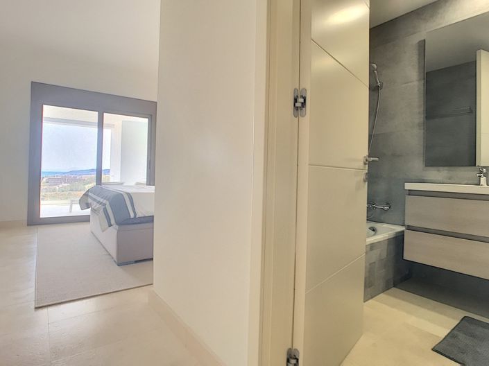 Image No.14-2 Bed Apartment for sale