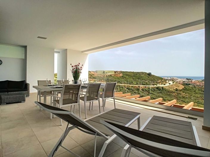 Image No.25-2 Bed Apartment for sale