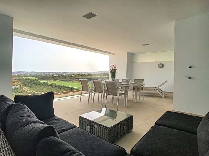 Image No.26-2 Bed Apartment for sale