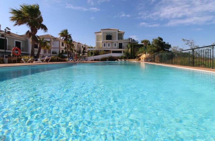 Image No.1-3 Bed Apartment for sale