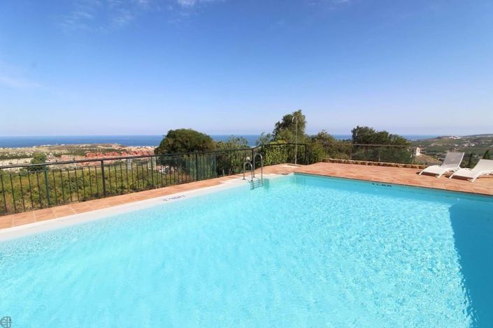 Image No.41-3 Bed Apartment for sale