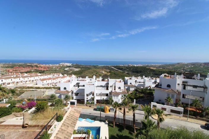 Image No.49-3 Bed Apartment for sale