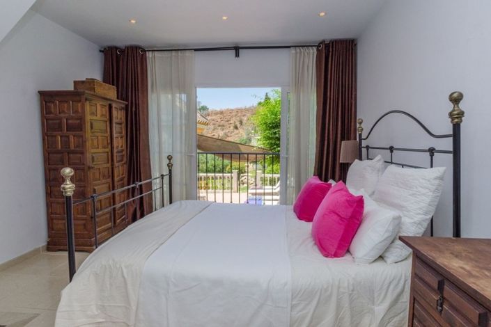 Image No.16-4 Bed Villa for sale