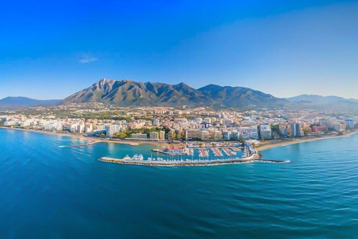 Image No.39-4 Bed Villa for sale