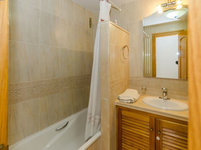 Image No.11-3 Bed Villa for sale