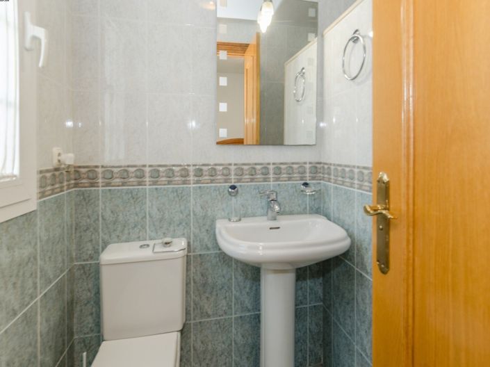 Image No.15-3 Bed Villa for sale