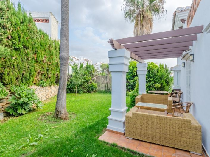 Image No.2-3 Bed Villa for sale