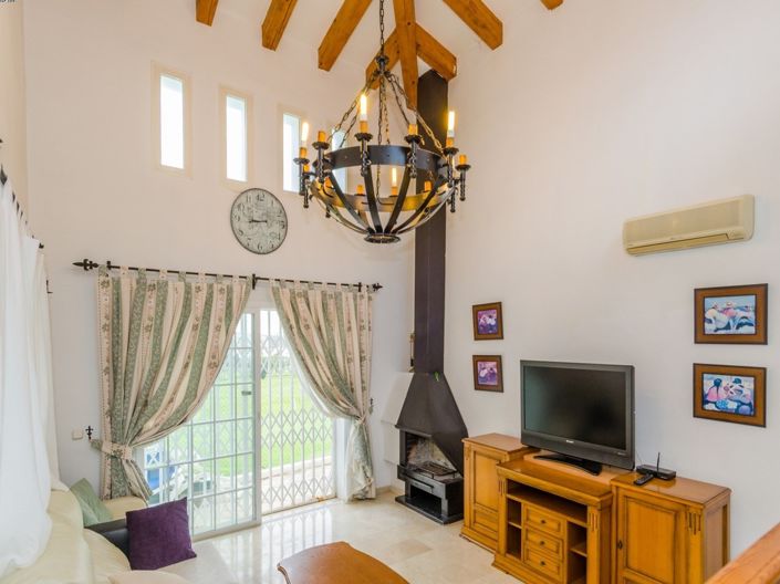 Image No.4-3 Bed Villa for sale