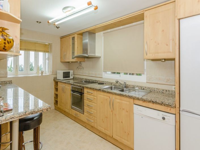 Image No.7-3 Bed Villa for sale