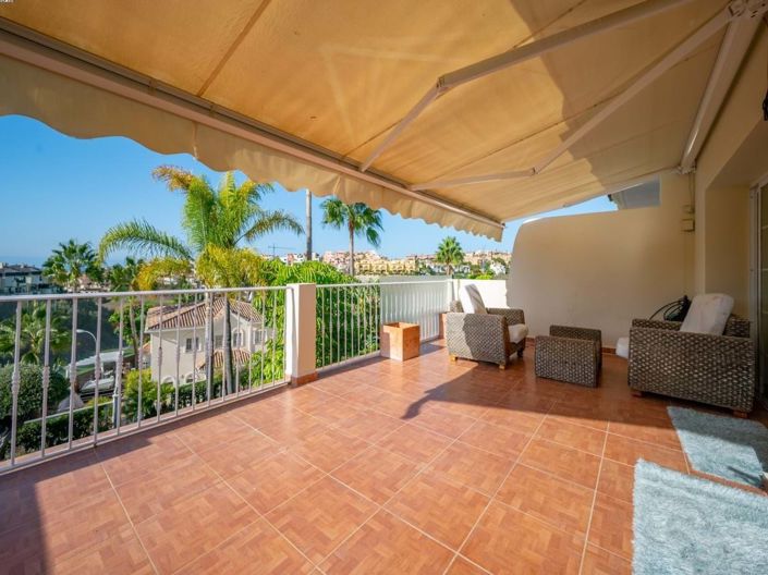 Image No.12-4 Bed Townhouse for sale