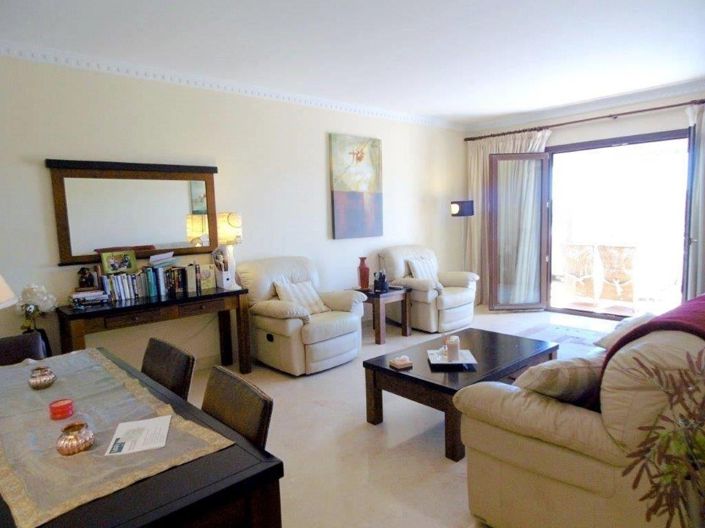 Image No.14-3 Bed Apartment for sale