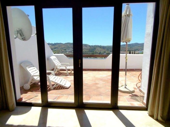 Image No.18-3 Bed Apartment for sale