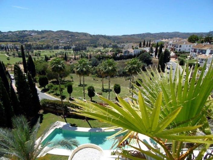 Image No.21-3 Bed Apartment for sale