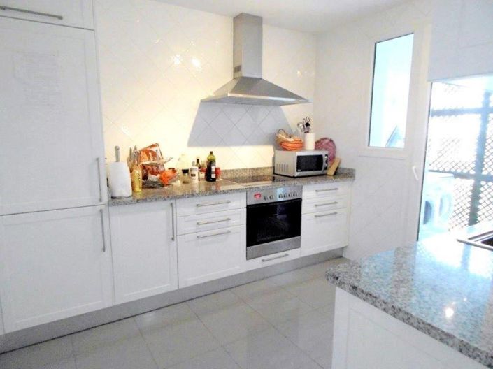 Image No.6-3 Bed Apartment for sale