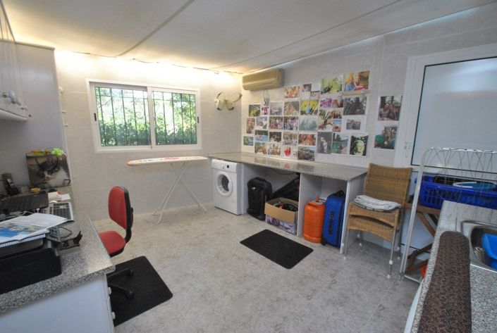 Image No.8-3 Bed Villa for sale