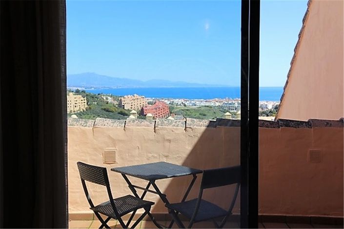 Image No.11-2 Bed Apartment for sale