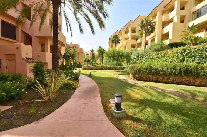 Image No.23-2 Bed Apartment for sale