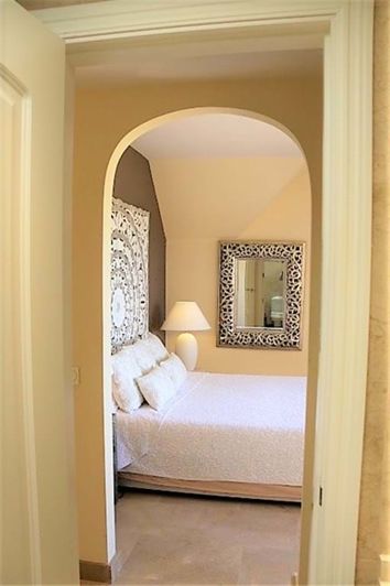 Image No.26-2 Bed Apartment for sale