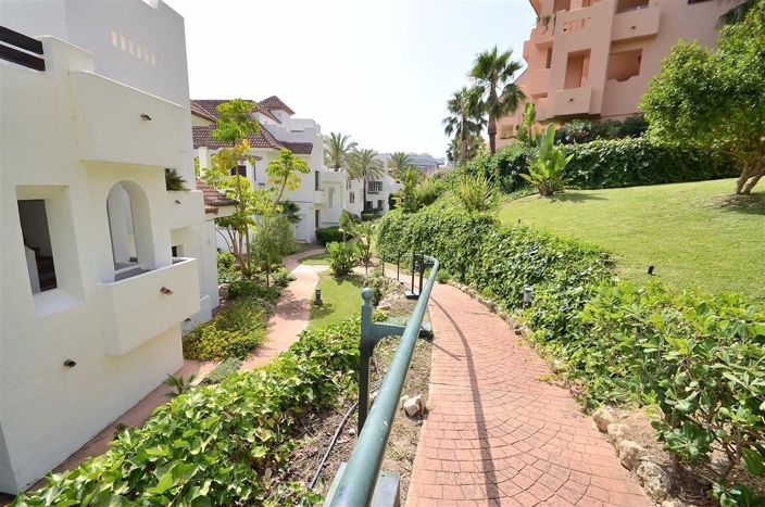 Image No.33-2 Bed Apartment for sale