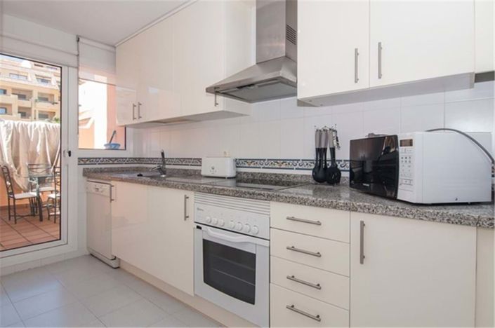 Image No.8-2 Bed Apartment for sale