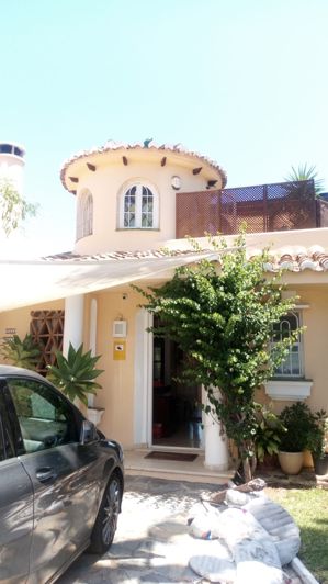 Image No.14-3 Bed Townhouse for sale