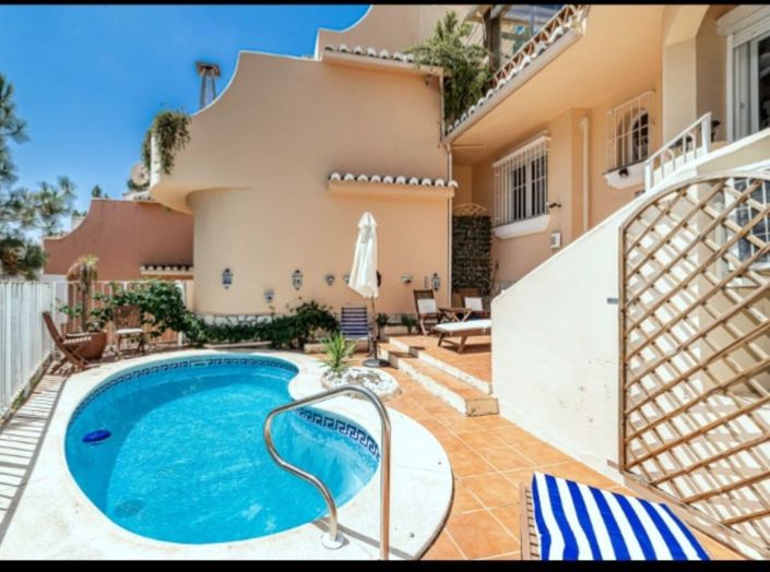 Image No.5-3 Bed Townhouse for sale