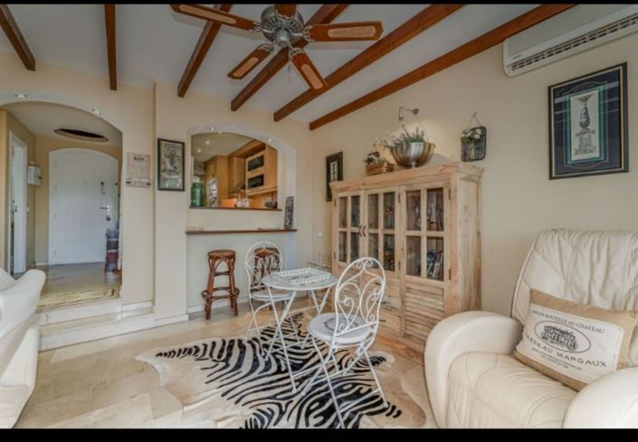 Image No.8-3 Bed Townhouse for sale