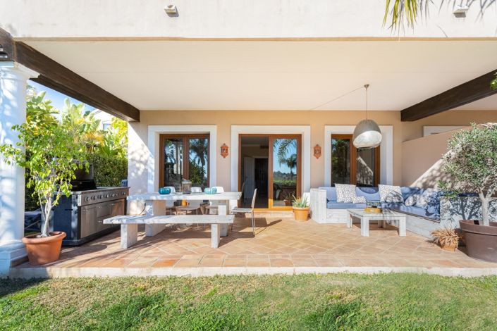 Image No.3-4 Bed Townhouse for sale