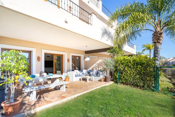 Image No.4-4 Bed Townhouse for sale