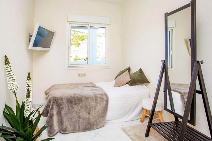 Image No.15-2 Bed Apartment for sale